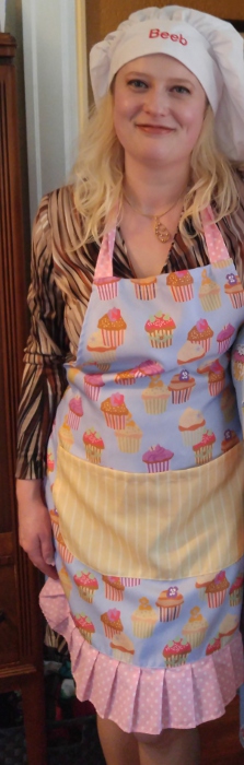 Flirty cupcake apron